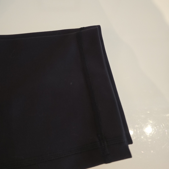 Lululemon Wunder Under Crop - Picture 6 of 8